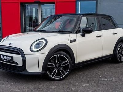 Used Mini Cooper Classic 2022 White Hatchback