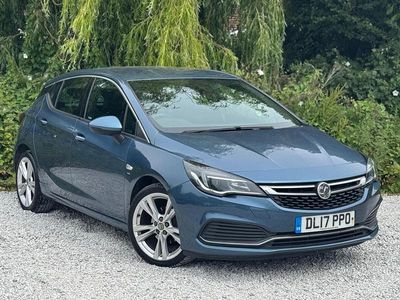 Used Vauxhall Astra SRi 150 HP (110 kW) 2017 Blue Hatchback