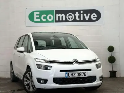 Used Citroën Grand C4 Picasso SELECTION 120 HP (88 kW) 2016 White MPV