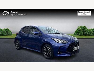 Used Toyota Yaris Hybrid Design 2023 Blue Hatchback