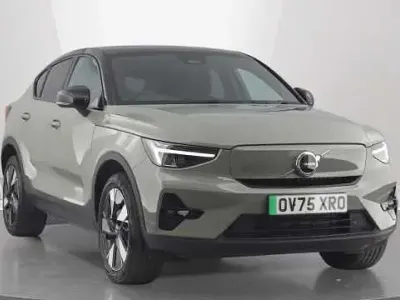 Usado Volvo EC40 Plus 182 kW (248 HP) 2025 SUV