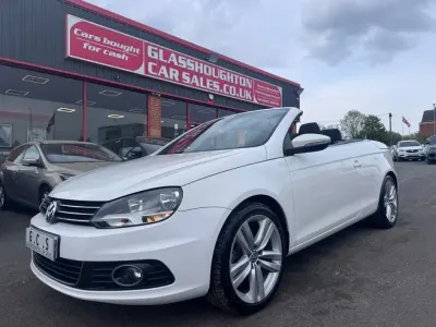 Begagnad VW Eos Sportline 140 HK (102 kW) 2014 Vit Cab