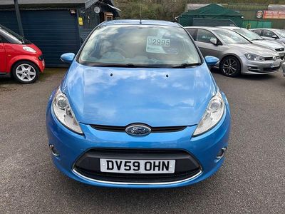 Second-hand Ford Fiesta Zetec 81 CP (59 kW) 2009 Albastru Hatchback