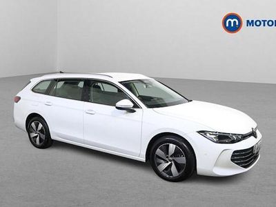 Used VW Passat Life 204 HP (150 kW) 2025 White Estate