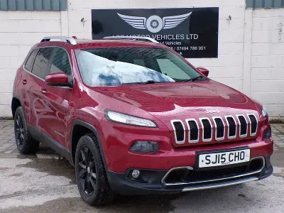 Begagnad Jeep Cherokee Limited 170 HK (125 kW) 2015 Röd SUV