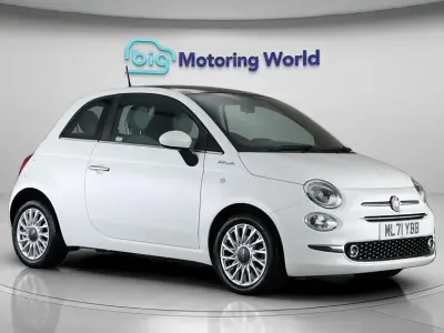 Gebraucht Fiat 500 Dolcevita 70 PS (51 kW) 2021 Weiß Kleinwagen