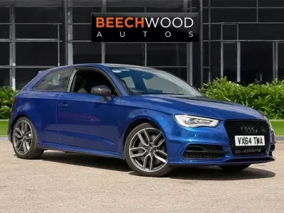 Begagnad Audi S3 Sportback Design 300 HK (220 kW) 2014 Blå Halvkombi