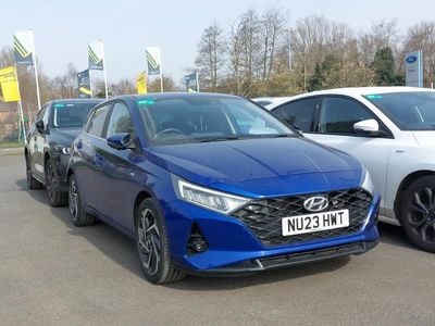 Used Hyundai i20 Premium 100 HP (73 kW) 2023 Blue Hatchback