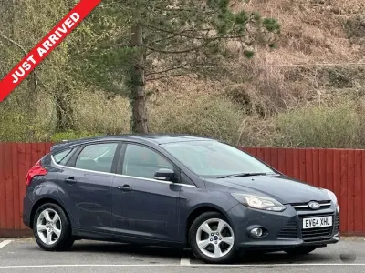Used Ford Focus Zetec 115 HP (84 kW) 2014 Grey Hatchback