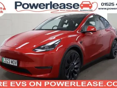 Usado Tesla Model Y Performance 313 kW (426 CV) 2023 Rojo SUV