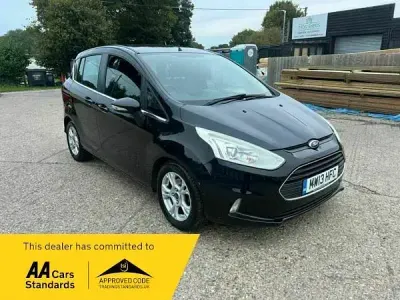 Gebraucht Ford B-MAX Zetec 90 PS (66 kW) 2013 Schwarz Van / Kleinbus