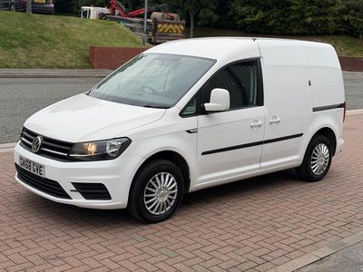 Used VW Caddy Trendline 102 HP (75 kW) 2018 White MPV