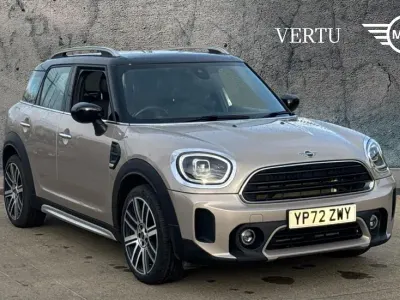 Usado Mini Cooper Countryman Exclusive 134 CV (98 kW) 2022 Gris SUV