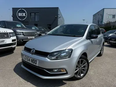 Used VW Polo Design 90 HP (66 kW) 2014 Silver Hatchback
