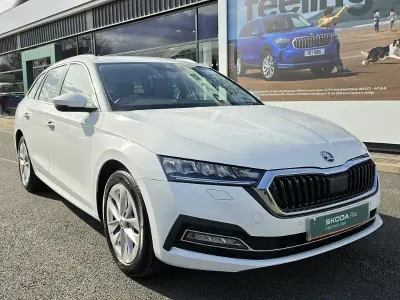 Used Skoda Octavia SE L 150 HP (110 kW) 2023 White Estate
