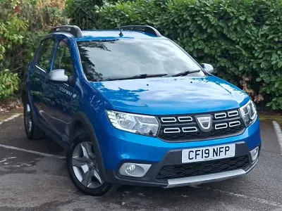 Used Dacia Sandero Essentiel 95 HP (69 kW) 2019 Blue Hatchback