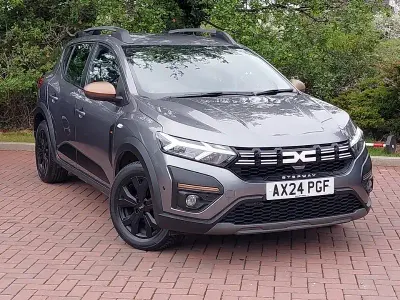 Używany Dacia Sandero Extreme 91 KM (66 kW) 2024 Szary Hatchback