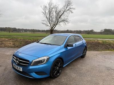 Used Mercedes A180 2013 Blue Hatchback