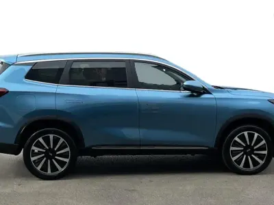 New Chery Tiggo 8 326 HP (239 kW) 2026 Blue SUV