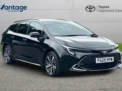 Used Toyota Corolla Design 140 HP (102 kW) 2025 Black Estate