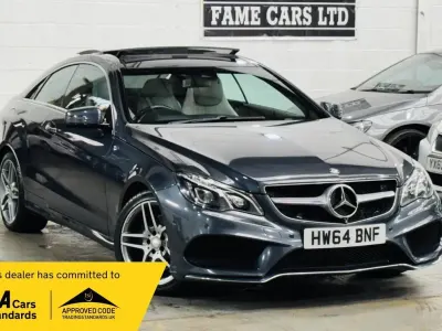 Używany Mercedes E350 AMG line 2023 Szary