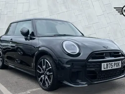 Used Mini Cooper S Hatch 201 HP (147 kW) 2025 Black Hatchback