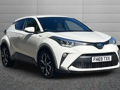 Used Toyota C-HR Design 122 HP (89 kW) 2020 White SUV