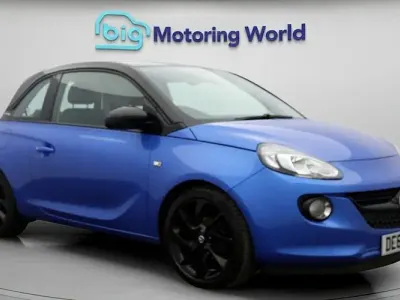 Usado Vauxhall Adam 69 CV (50 kW) 2019 Azul Utilitario