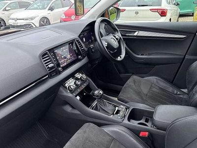 Used Skoda Karoq SE L 150 HP (110 kW) 2023 Phoenix orange metallic SUV