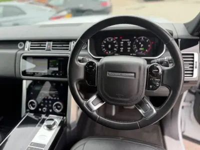 Używany Land Rover Range Rover S 339 KM (249 kW) 2020 Biały SUV