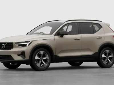 Novo Volvo XC40 Plus 2026 Bege SUV