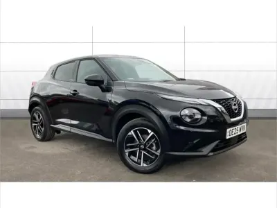 Used Nissan Juke N-Connecta 114 HP (83 kW) 2025 Black SUV