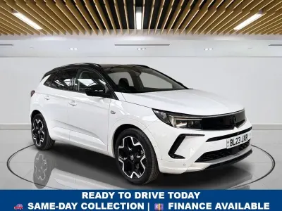Used Vauxhall Grandland X Ultimate 130 HP (95 kW) 2023 White SUV