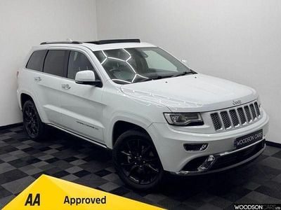 White Used 2015 Jeep Grand Cherokee Summit SUV | £13,350 (Fair price)