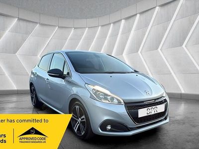 Used Peugeot 208 GT-line 110 HP (80 kW) 2018 Silver Hatchback