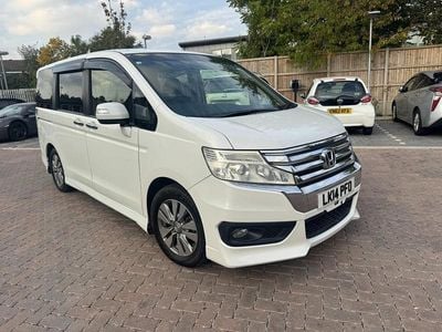 Used Honda Stepwgn 2014 White MPV
