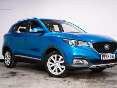 Used MG ZS Excite 106 HP (77 kW) 2019 Blue SUV