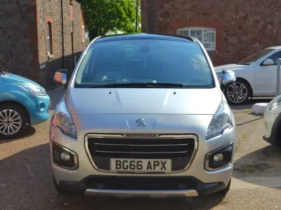Second-hand Peugeot 3008 Allure 2016 Argintiu Hatchback