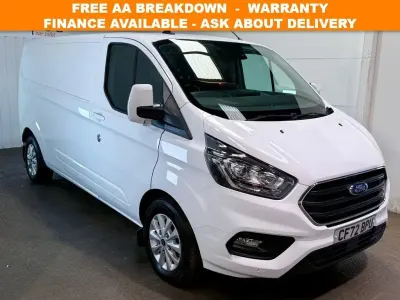 Used Ford Transit Custom Limited 130 HP (95 kW) 2022 White Van