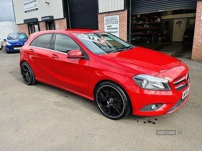Used Mercedes A180 SE 2015 Red Hatchback