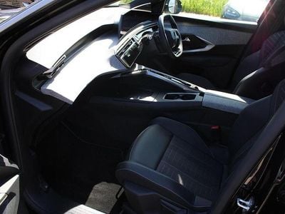 Second-hand Peugeot 3008 GT 134 CP (98 kW) 2025 Negru SUV