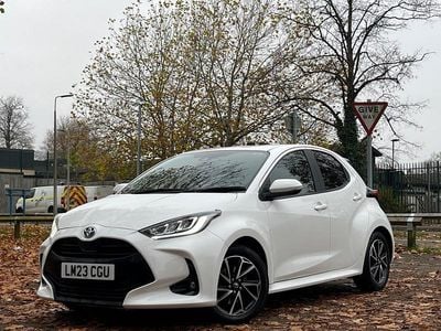 White Used 2023 Toyota Yaris Hybrid Design Hatchback | £13,498