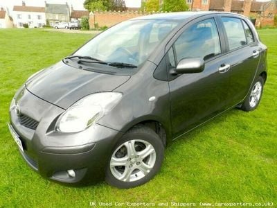Begagnad Toyota Yaris 2010 Halvkombi
