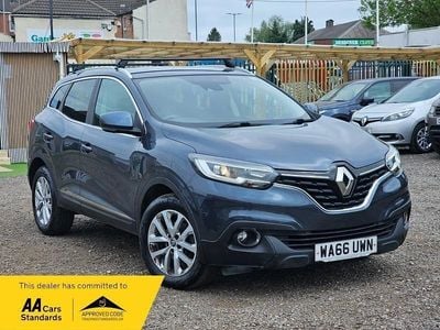 Grey Used 2016 Renault Kadjar Dynamique SUV | £9,200 (Fair price)