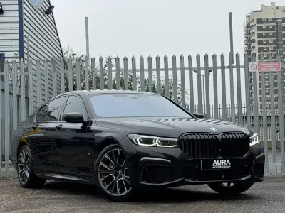 Usado BMW 730 M Sport 2020 Negro Berlina