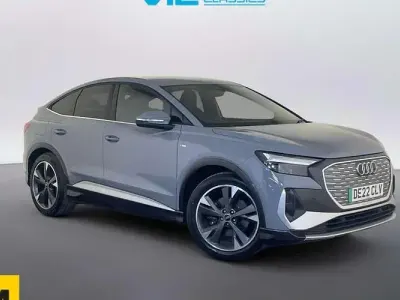 Usado Audi Q4 Sportback e-tron S-Line 125 kW (170 HP) 2022 Cinzento SUV