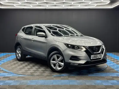 Used Nissan Qashqai Acenta Premium 2019 Silver SUV