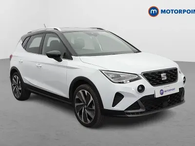 Used Seat Arona FR Sport 2023 White SUV