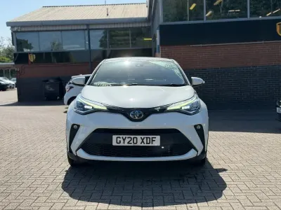 Used Toyota C-HR 184 HP (135 kW) 2020 White SUV