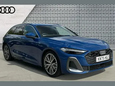 Used Audi A5 S-Line 200 HP (147 kW) 2025 Blue Estate